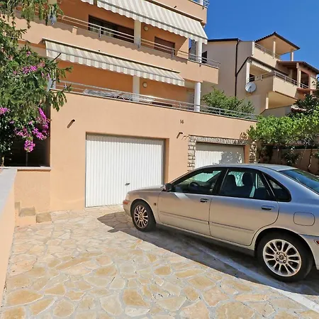 Appartamento In Vila Mia Pjescana Uvala